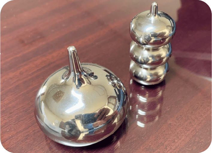 金型製品